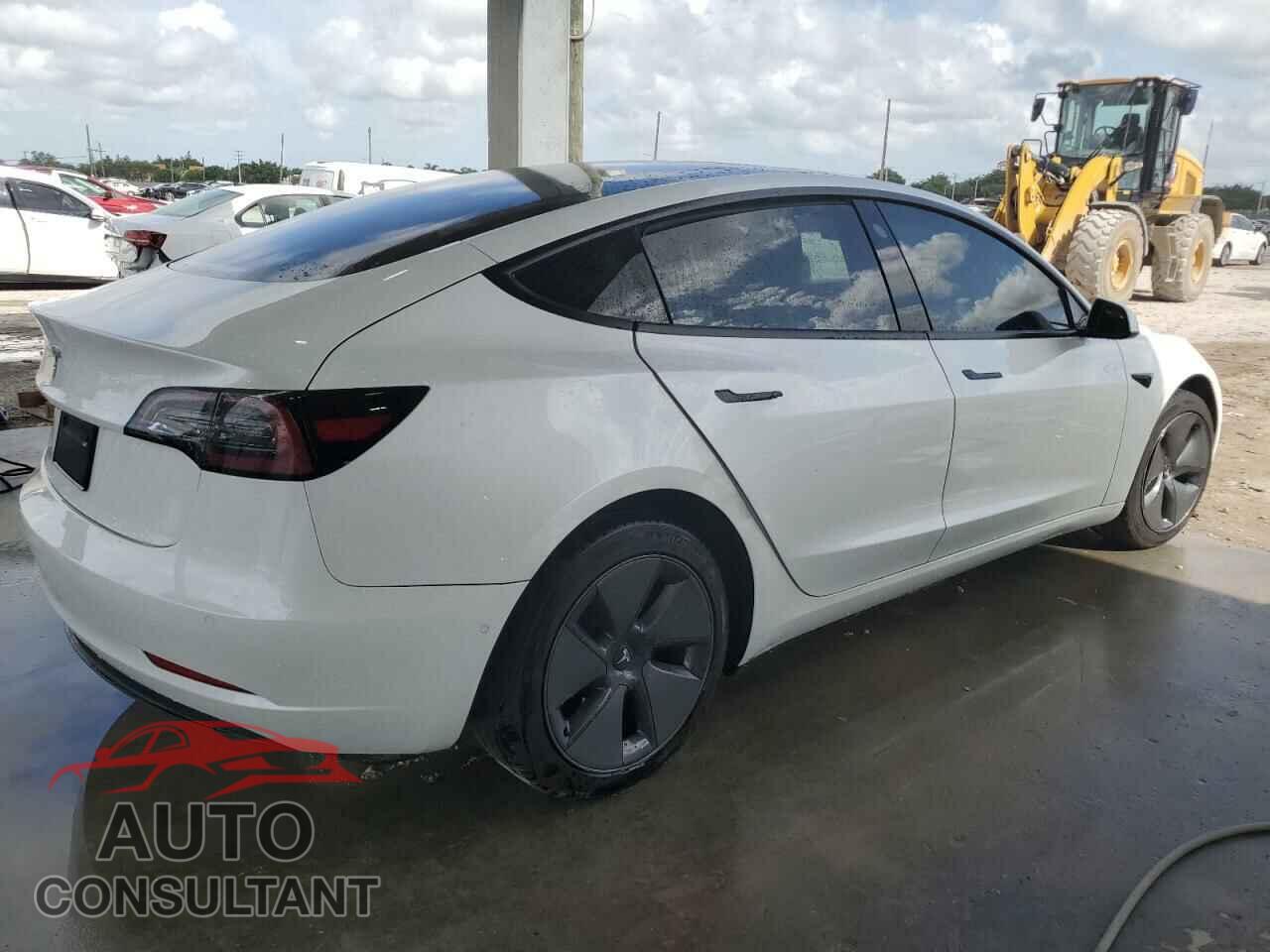 TESLA MODEL 3 2021 - 5YJ3E1EA1MF062293