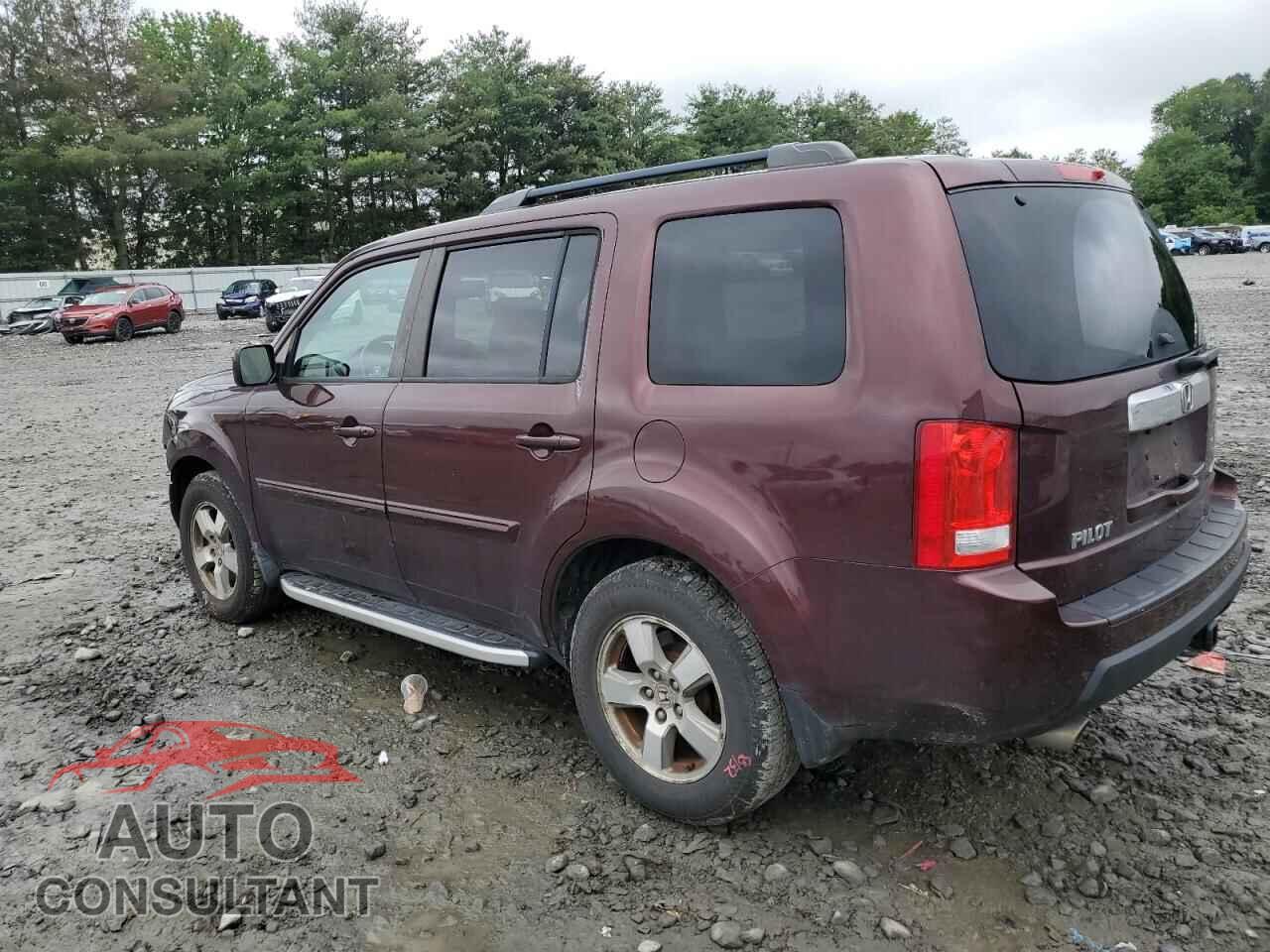 HONDA PILOT 2011 - 5FNYF4H62BB008848