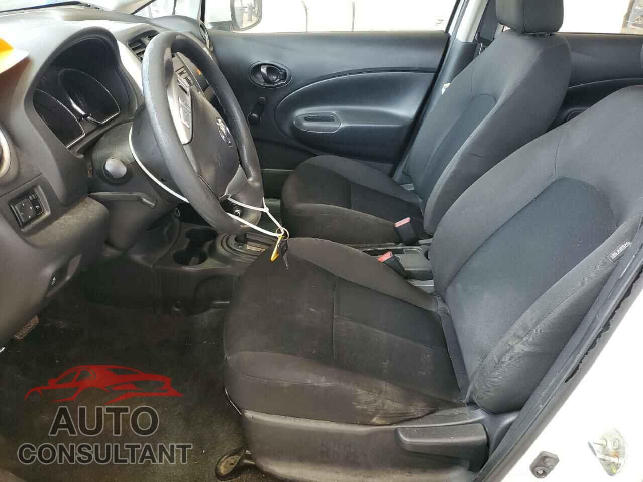 NISSAN VERSA 2017 - 3N1CE2CP3HL380696