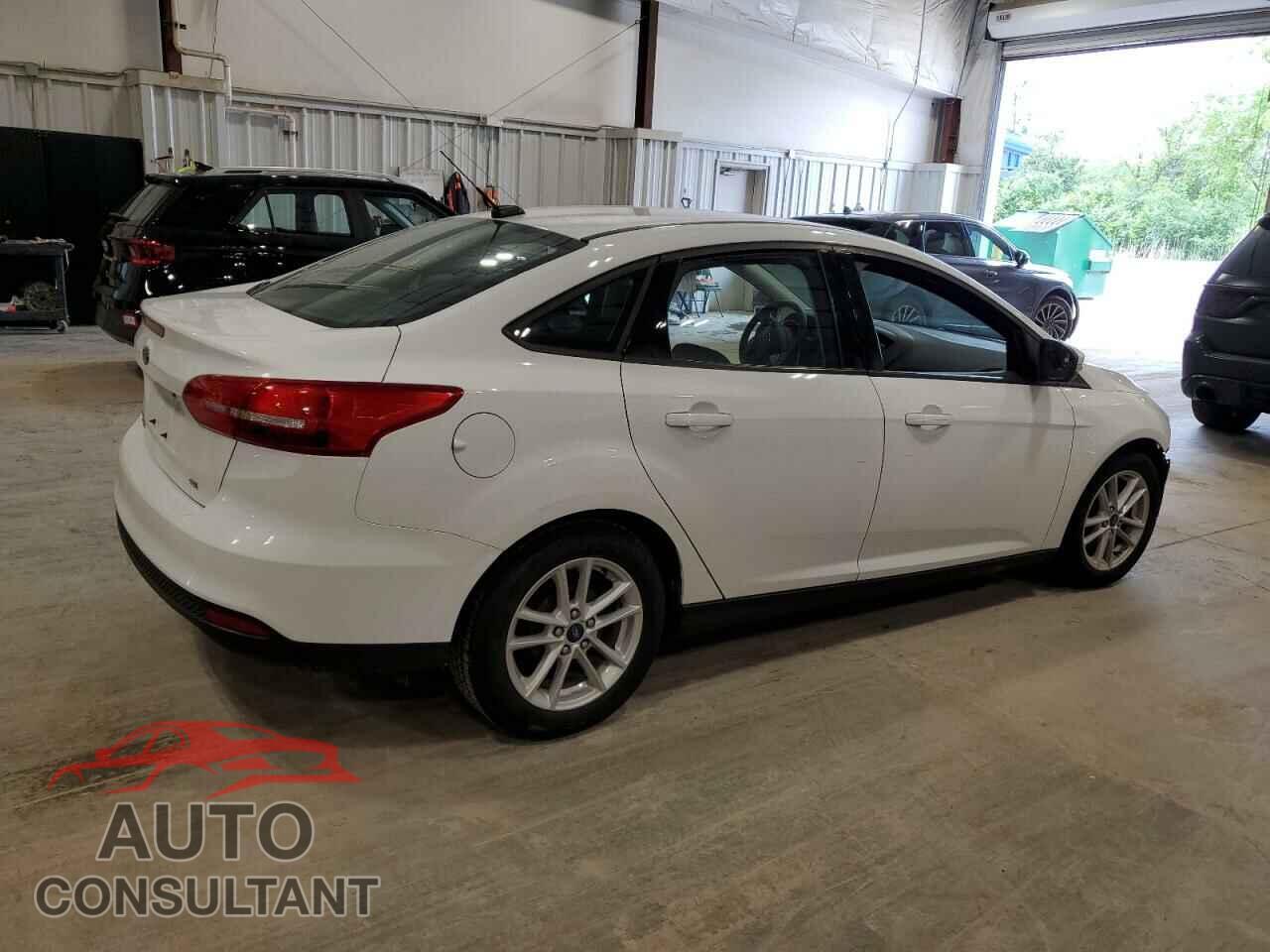 FORD FOCUS 2017 - 1FADP3F2XHL331773