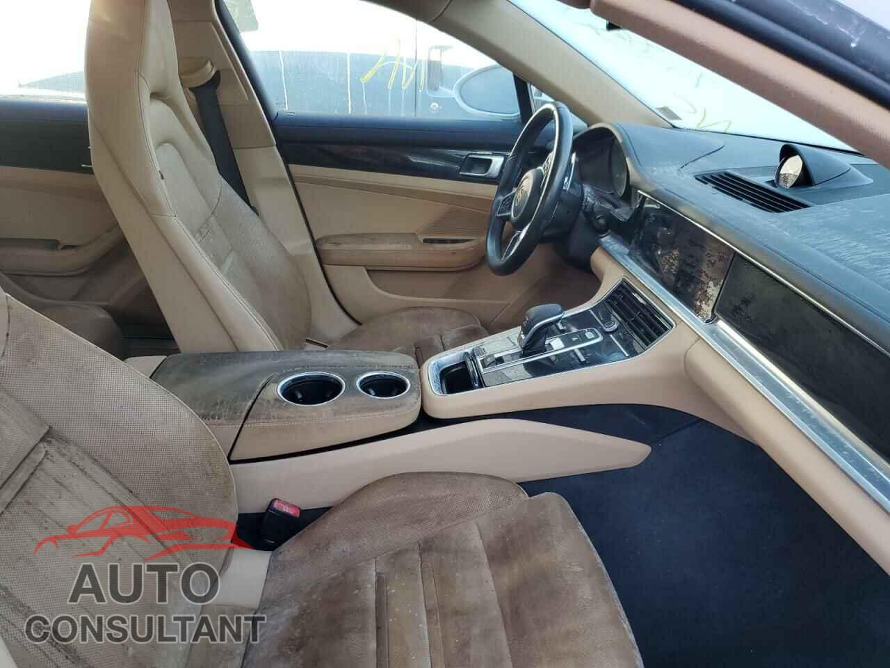 PORSCHE PANAMERA 2018 - WP0AA2A75JL101558