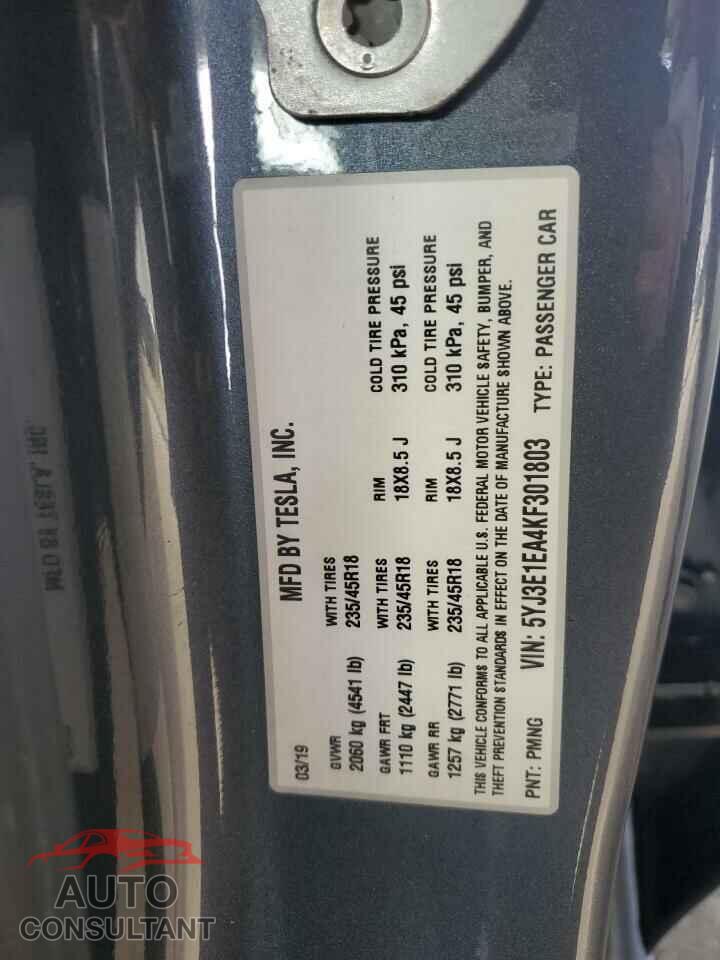 TESLA MODEL 3 2019 - 5YJ3E1EA4KF301803