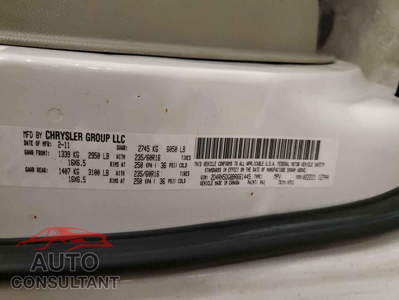 DODGE CARAVAN 2011 - 2D4RN5DG8BR661445