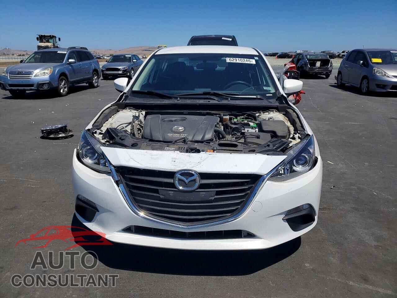 MAZDA 3 2014 - JM1BM1U70E1113538