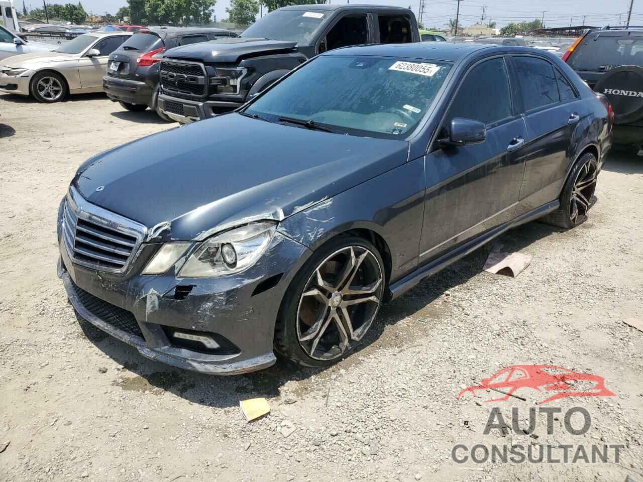 MERCEDES-BENZ E-CLASS 2010 - WDDHF5GB7AA024304