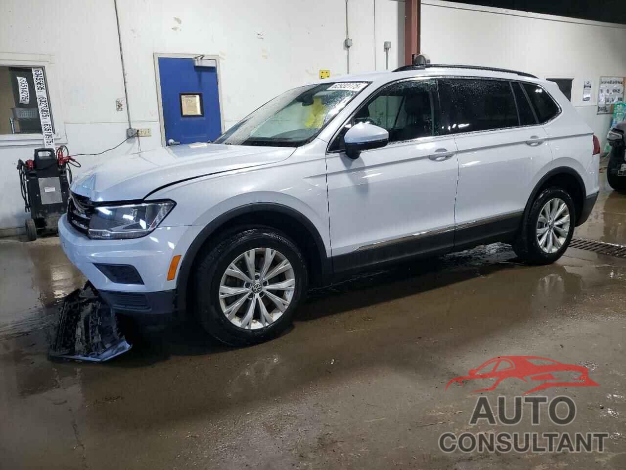 VOLKSWAGEN TIGUAN 2018 - 3VV2B7AX6JM159466