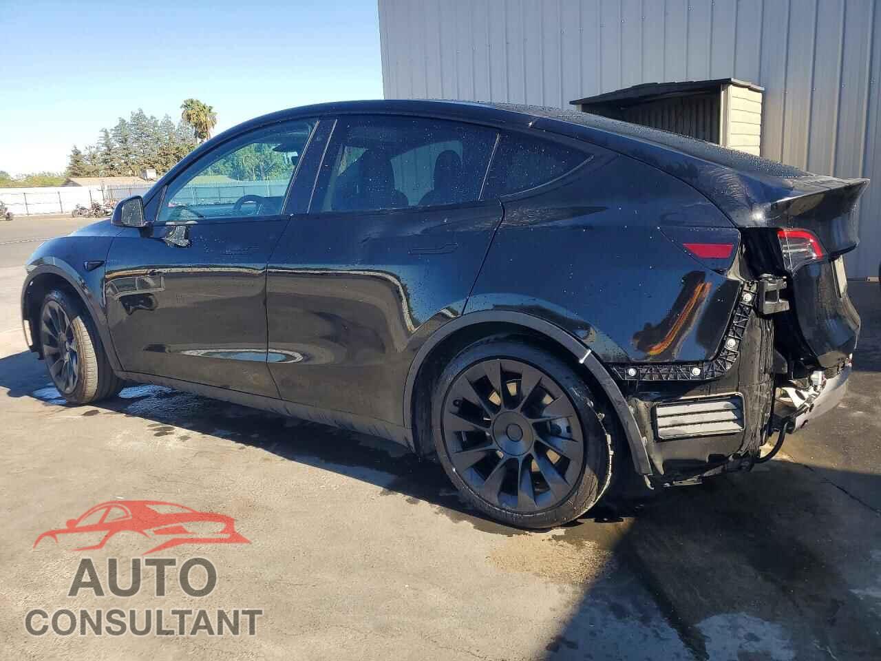 TESLA MODEL Y 2022 - 7SAYGDEE2NF480564