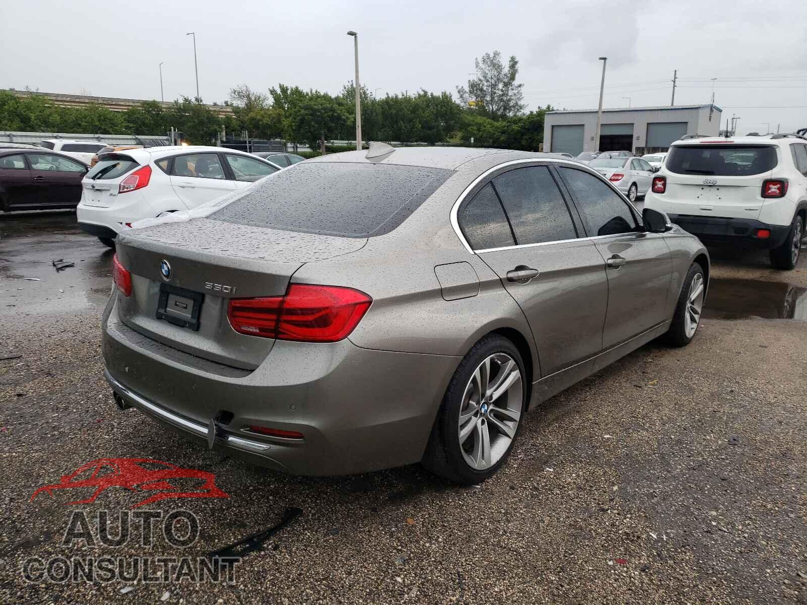 BMW 3 SERIES 2018 - WBA8B9C52JEE81978