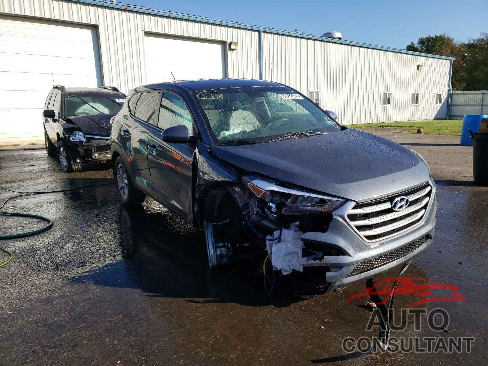 HYUNDAI TUCSON 2018 - KM8J2CA47JU701965