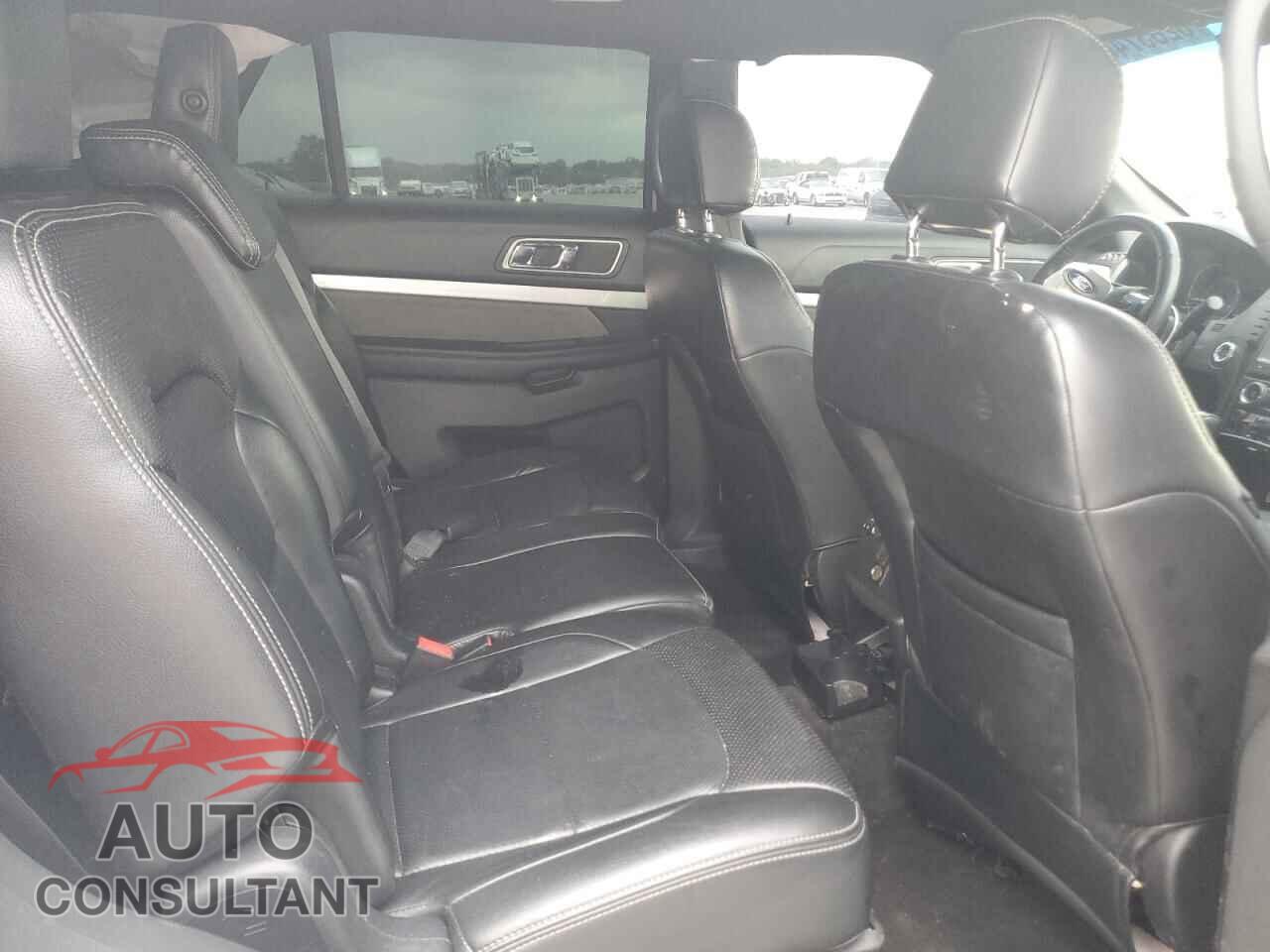 FORD EXPLORER 2017 - 1FM5K7D82HGA16336