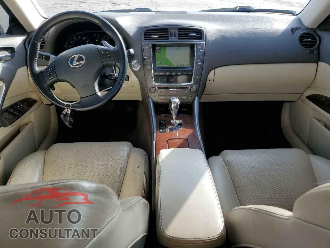 LEXUS IS 2010 - JTHCF5C29A5042532