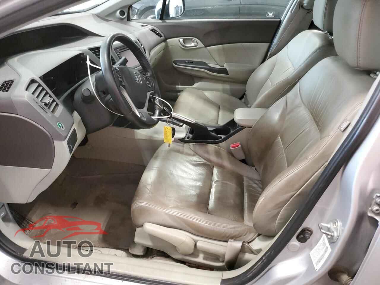 HONDA CIVIC 2012 - 2HGFB2F90CH517211