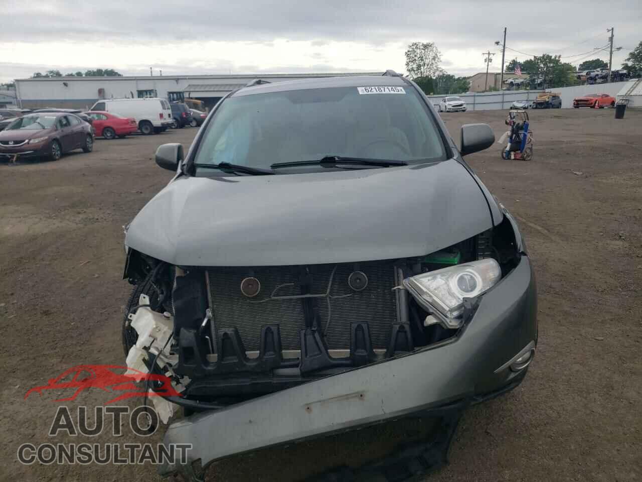 TOYOTA HIGHLANDER 2013 - 5TDBK3EH8DS246400