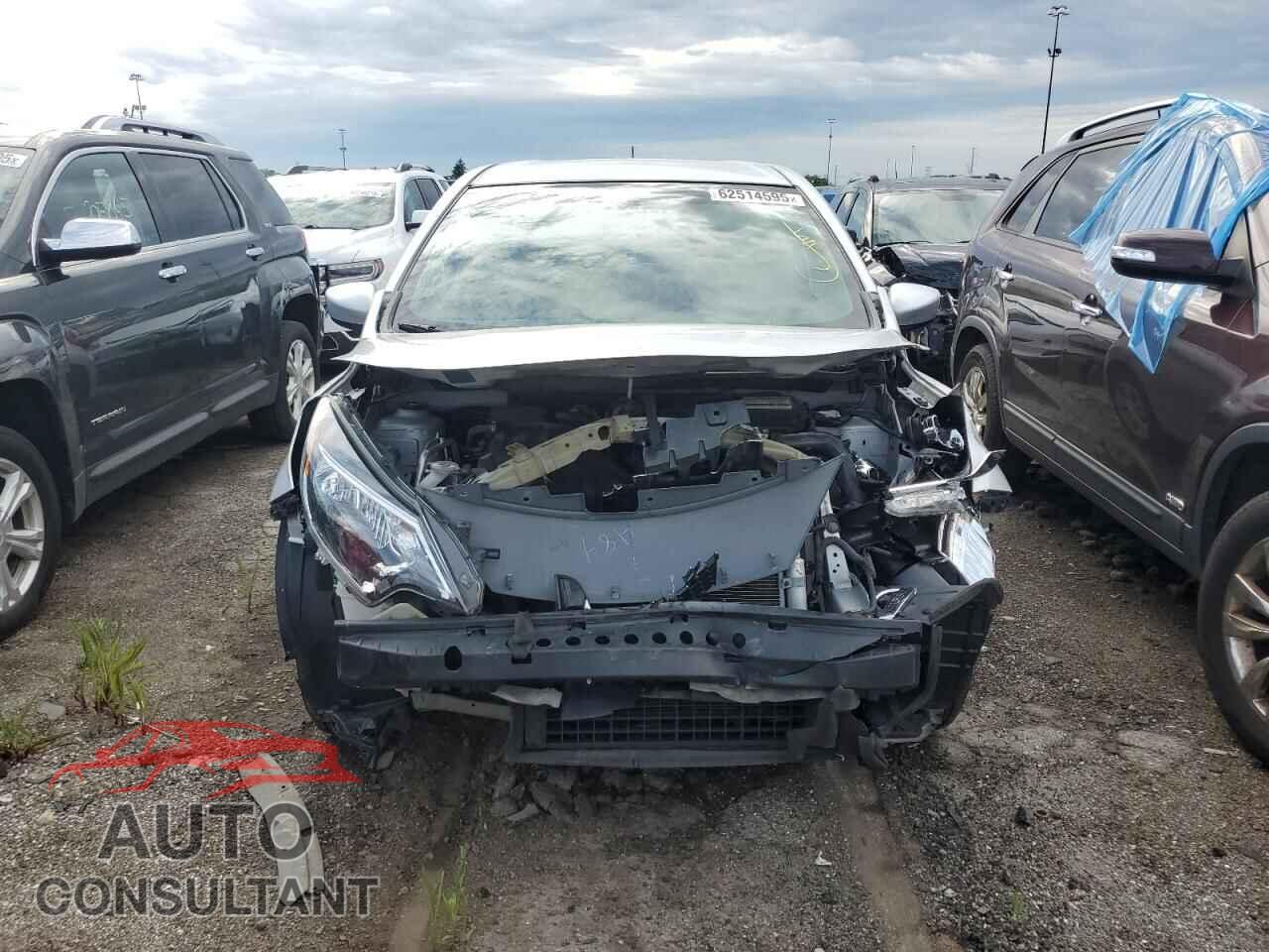 NISSAN VERSA 2019 - 3N1CE2CP3KL355000