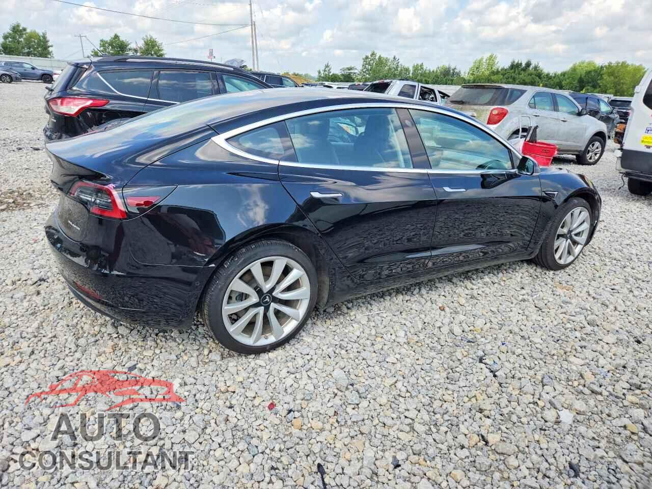 TESLA MODEL 3 2018 - 5YJ3E1EB7JF115714