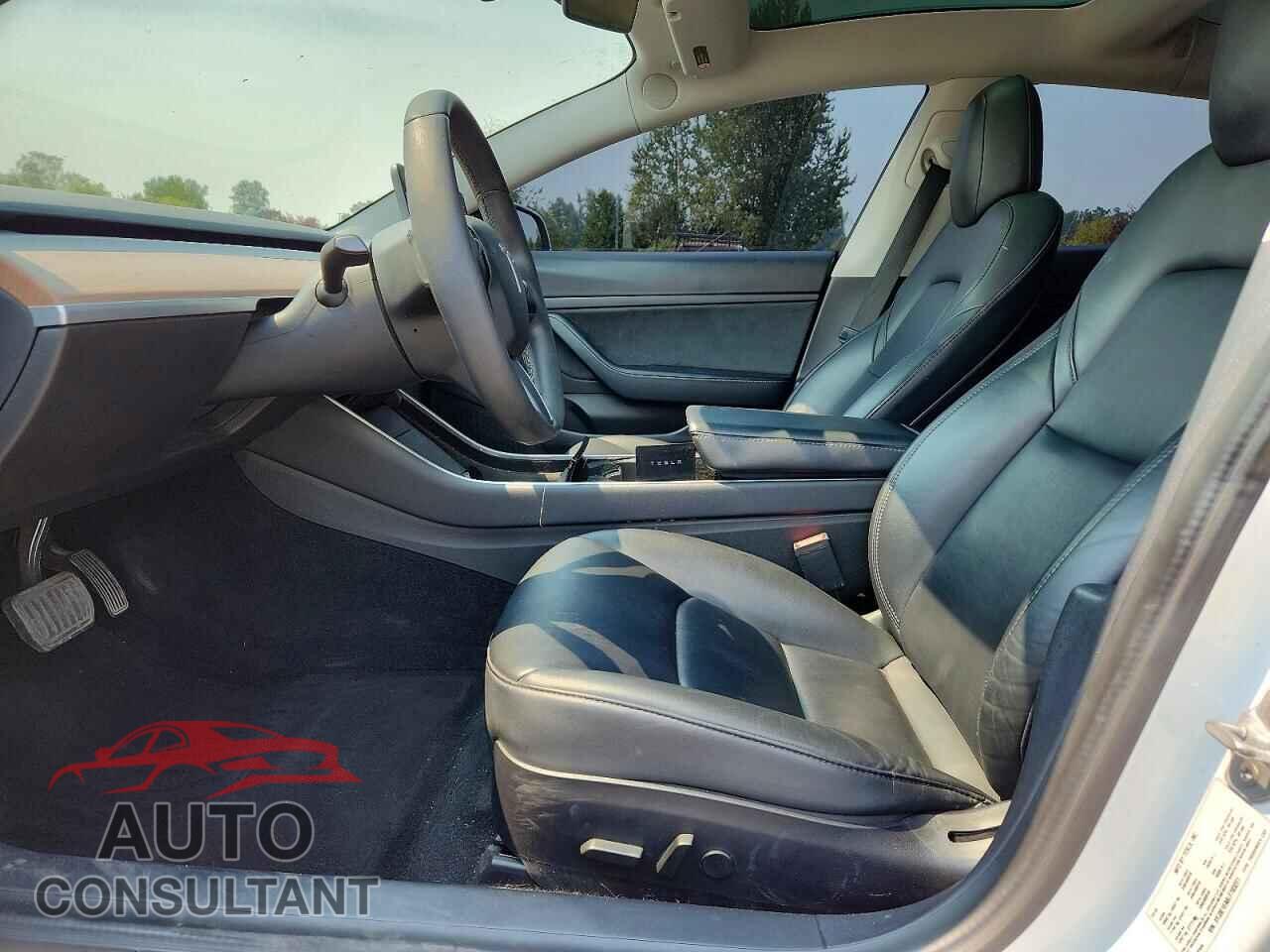 TESLA MODEL 3 2020 - 5YJ3E1EA8LF703227
