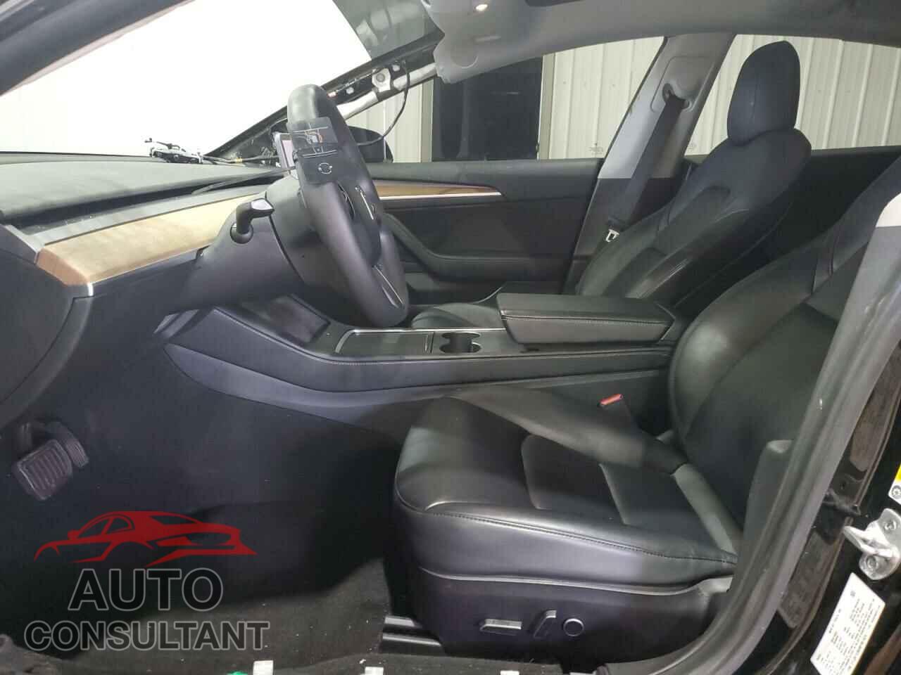 TESLA MODEL 3 2021 - 5YJ3E1EB8MF961824