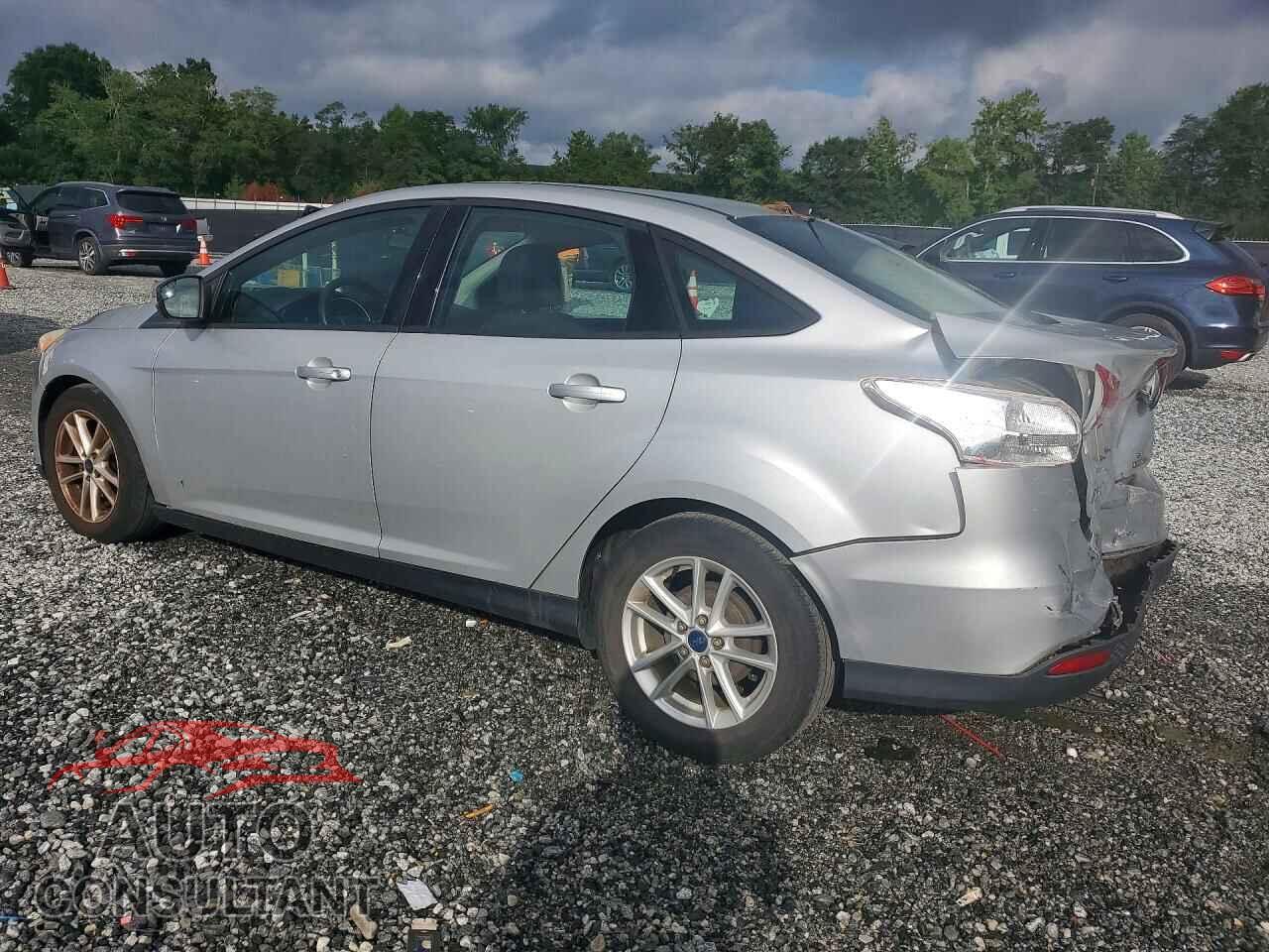 FORD FOCUS 2016 - 1FADP3F24GL320332