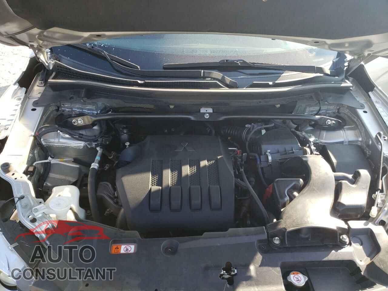 MITSUBISHI ECLIPSE 2019 - JA4AS3AA8KZ013479