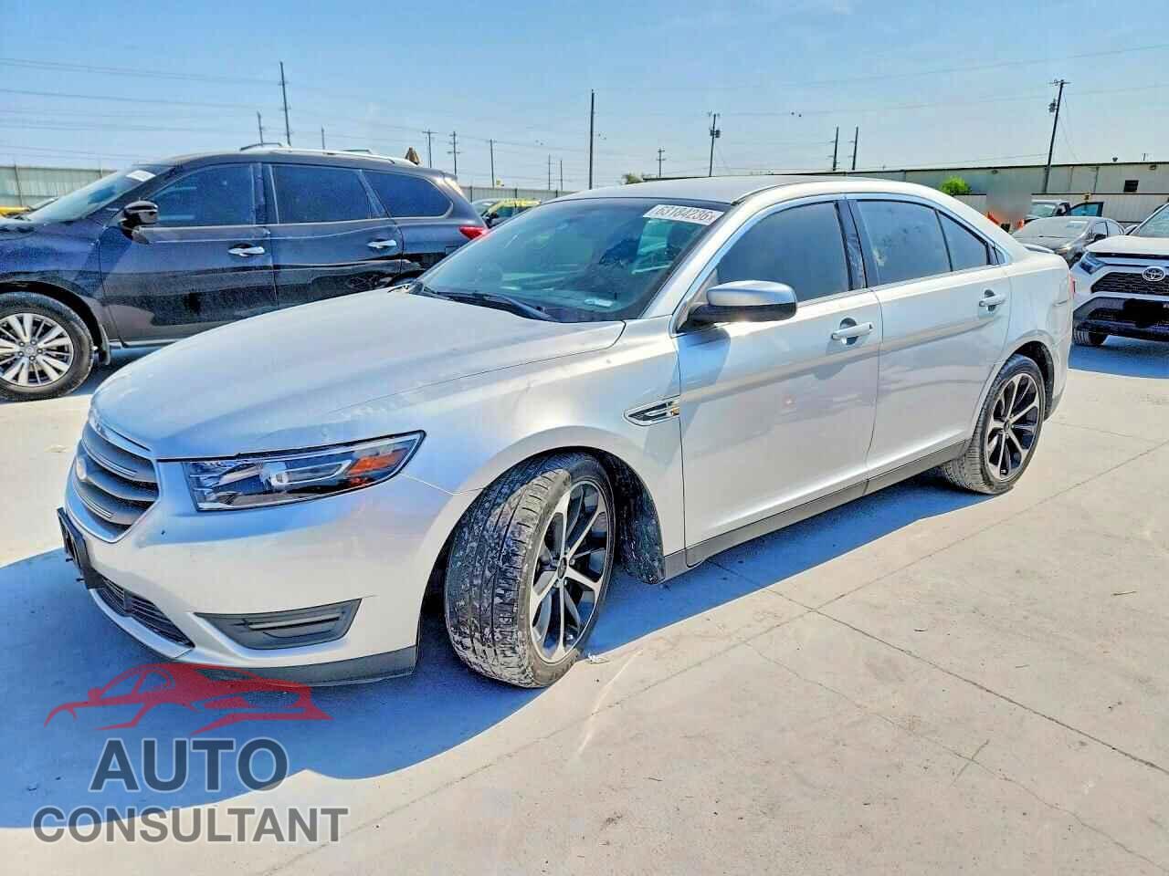 FORD TAURUS 2014 - 1FAHP2E82EG174245