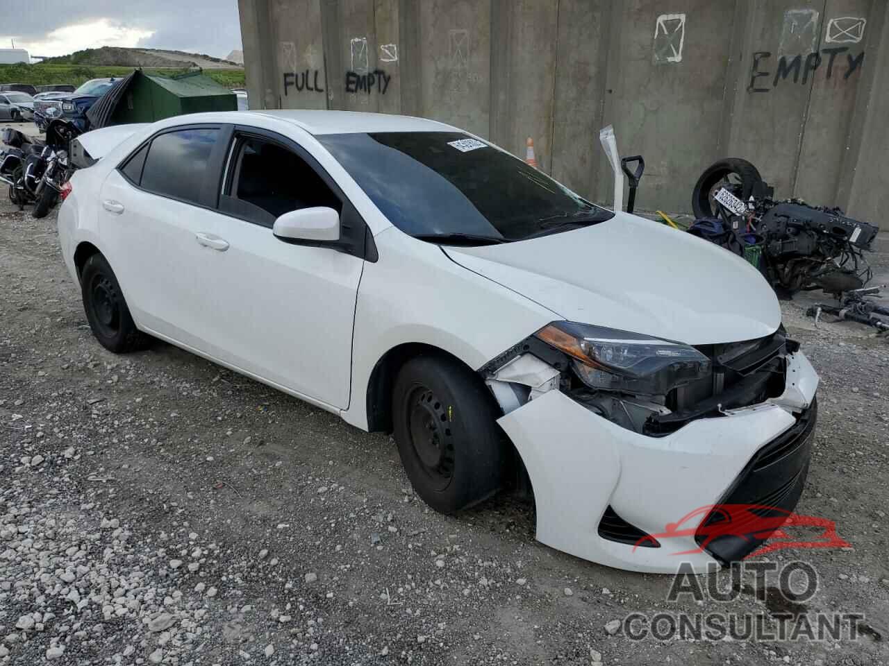 TOYOTA COROLLA 2018 - 2T1BURHE3JC015472