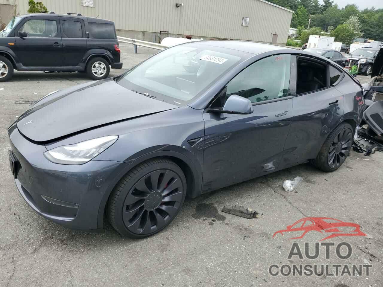 TESLA MODEL Y 2021 - 5YJYGDEF1MF072402