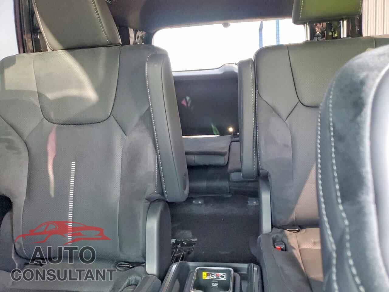 LEXUS UNKNOWN 2026 - 5TDAAAB6XTS084855