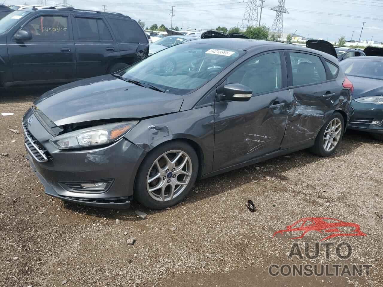 FORD FOCUS 2015 - 1FADP3K2XFL386713