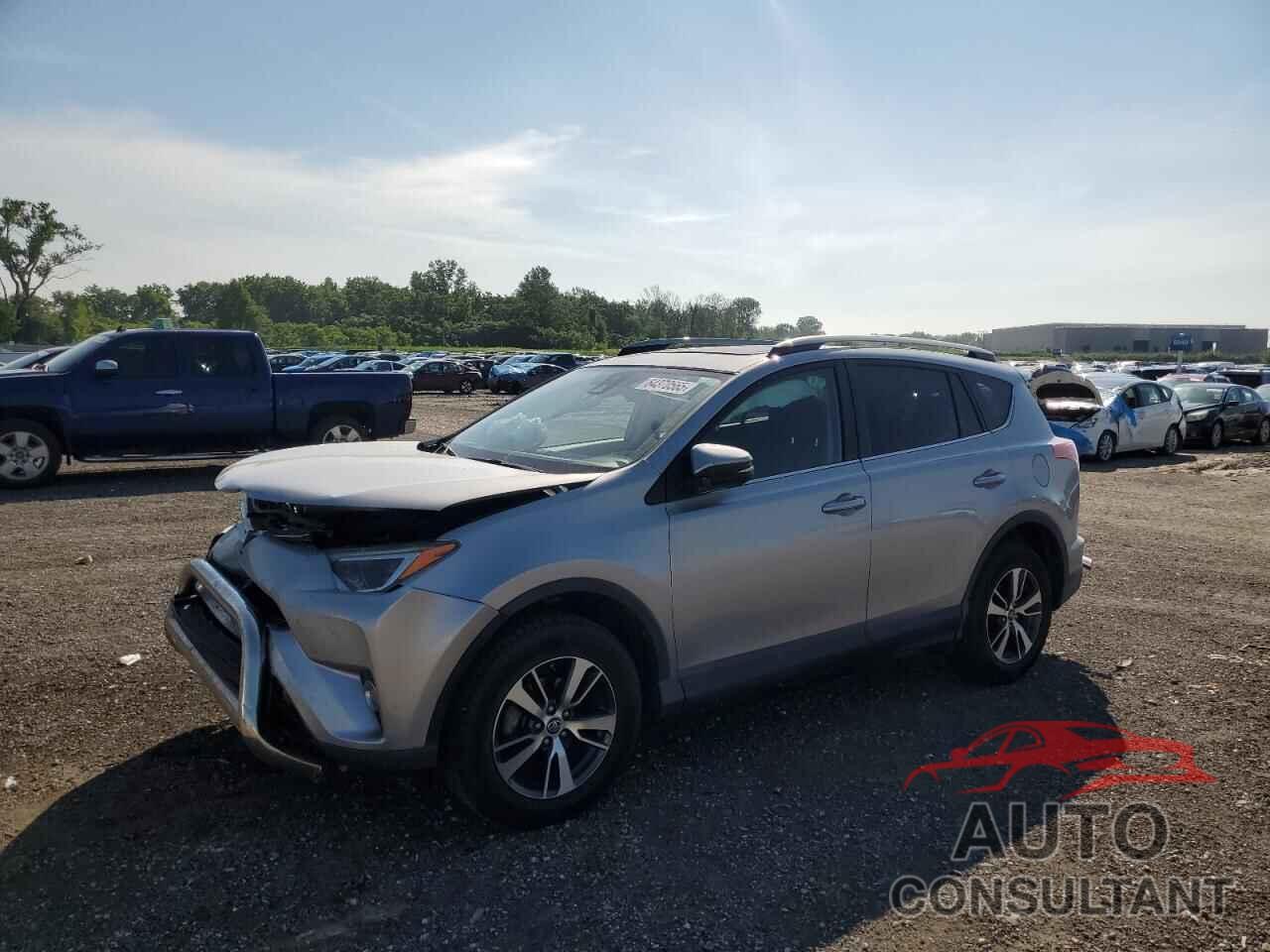 TOYOTA RAV4 2018 - 2T3RFREV7JW735389