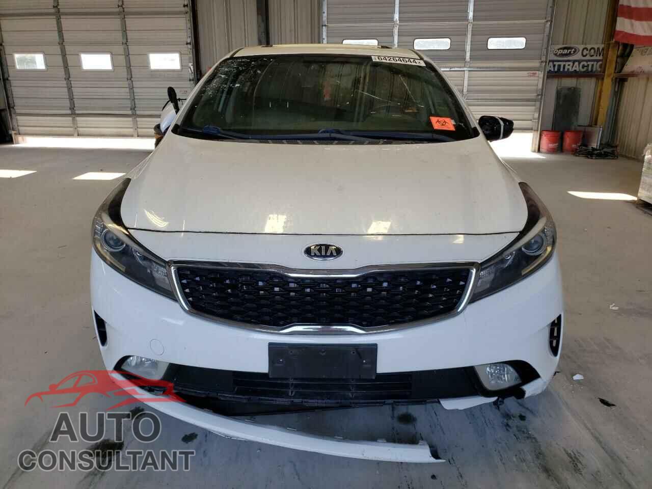 KIA FORTE 2017 - 3KPFN4A84HE089551