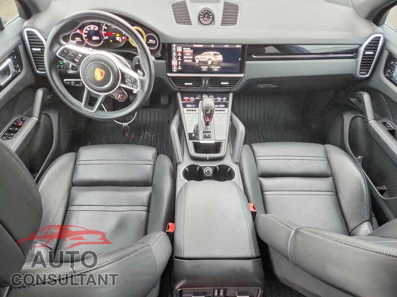 PORSCHE CAYENNE 2019 - WP1AA2AY9KDA08786