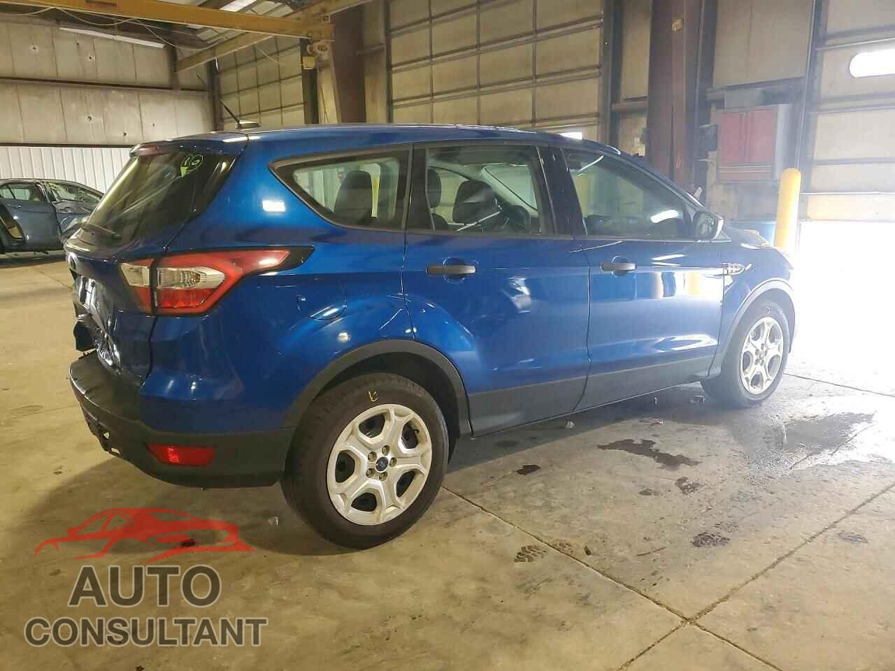 FORD ESCAPE 2017 - 1FMCU0F71HUD06100