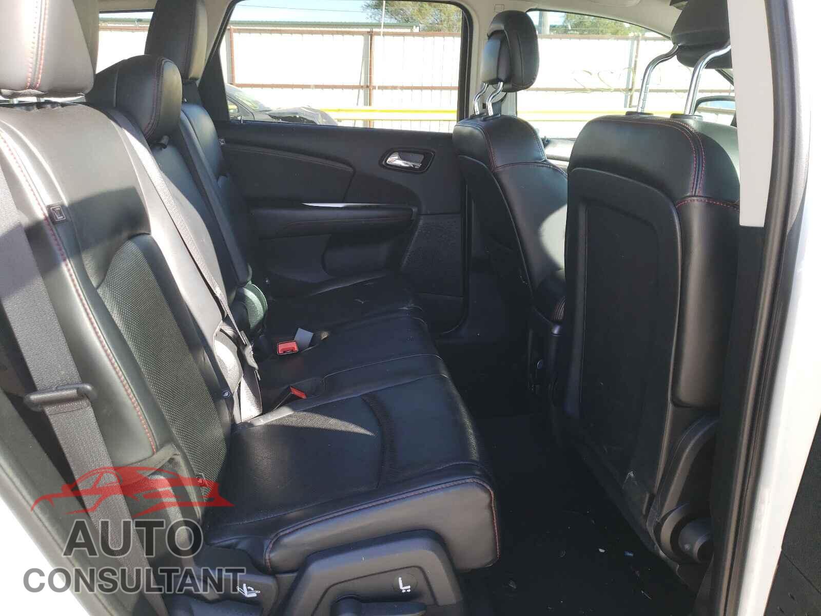 DODGE JOURNEY 2016 - 3C4PDCEG2GT121359