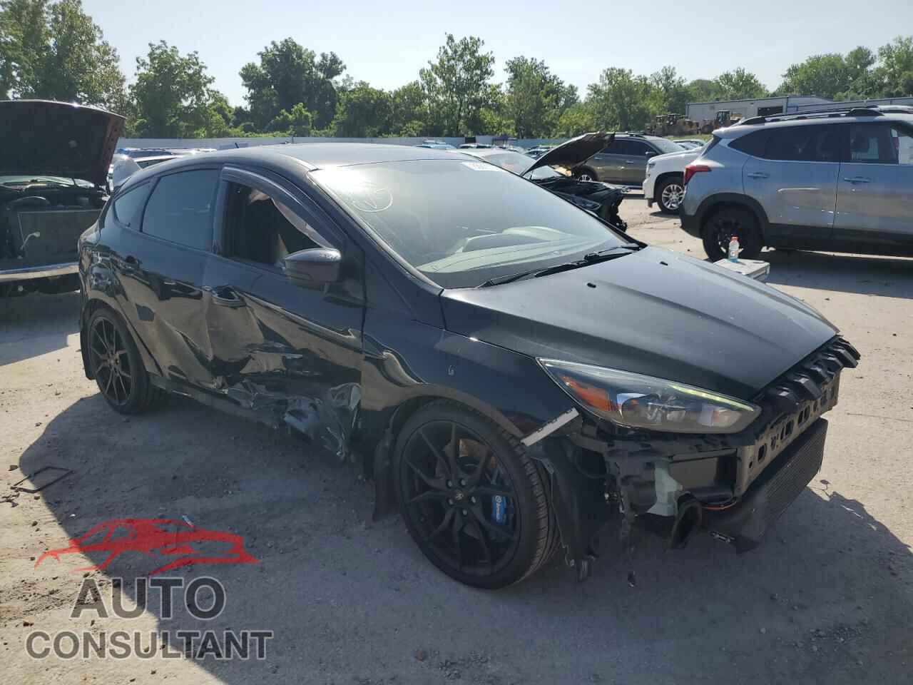 FORD FOCUS 2017 - WF0DP3TH5H4123598
