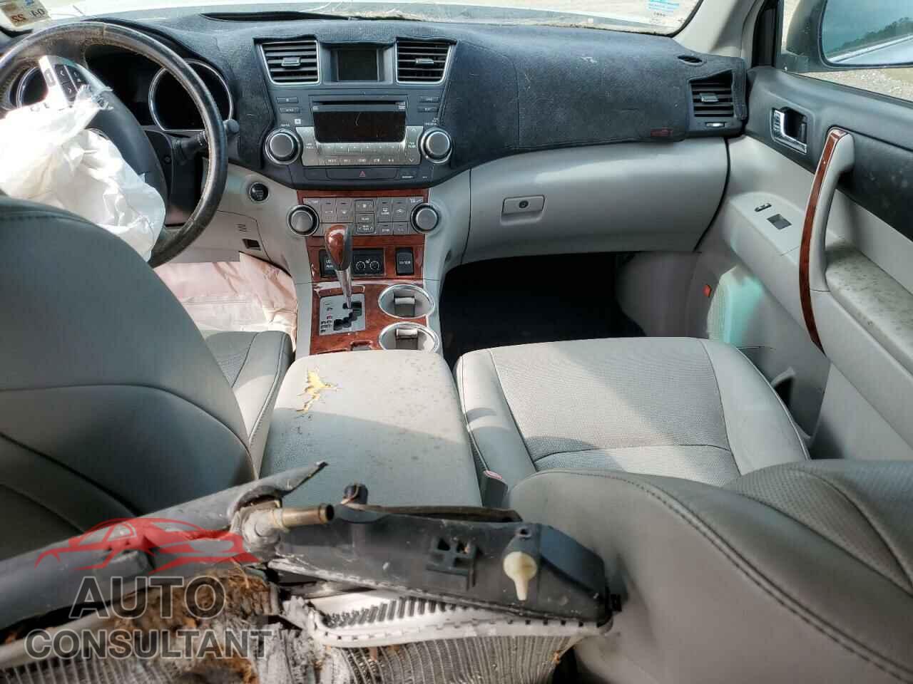 TOYOTA HIGHLANDER 2011 - 5TDYK3EH5BS049367
