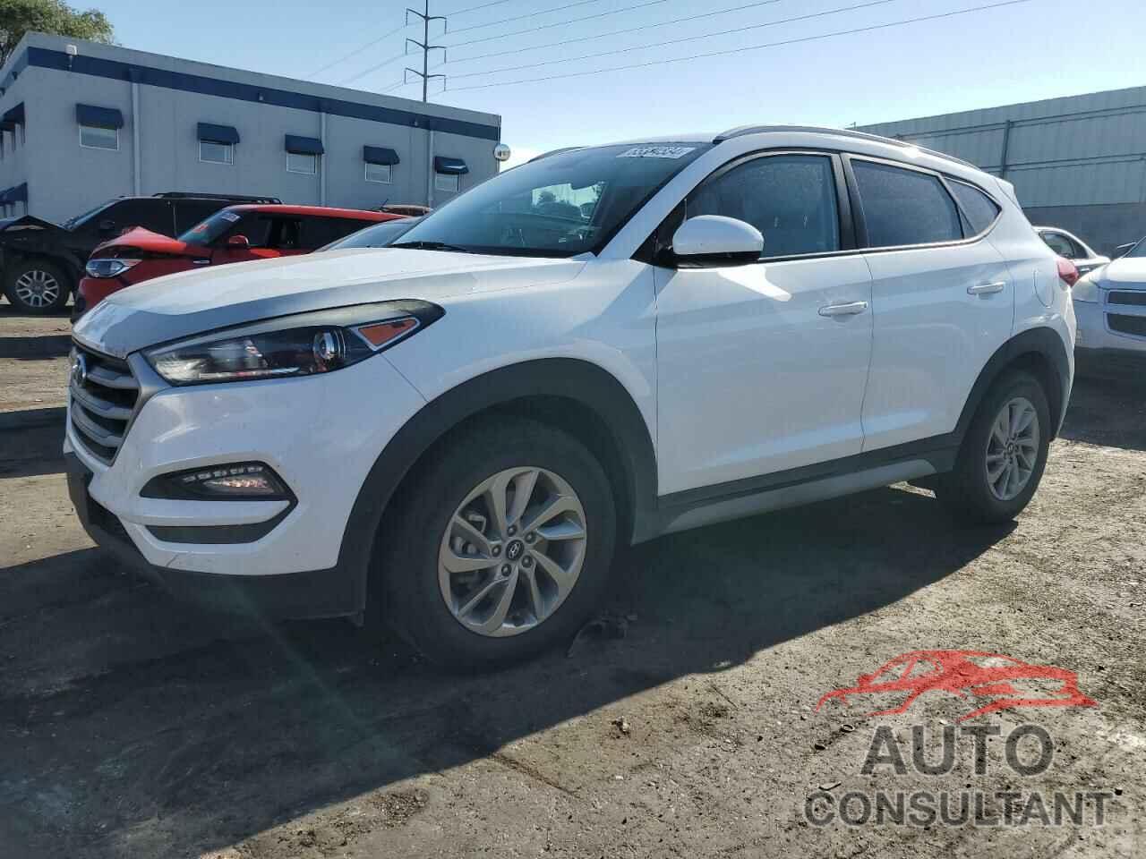 HYUNDAI TUCSON 2018 - KM8J33A43JU713897