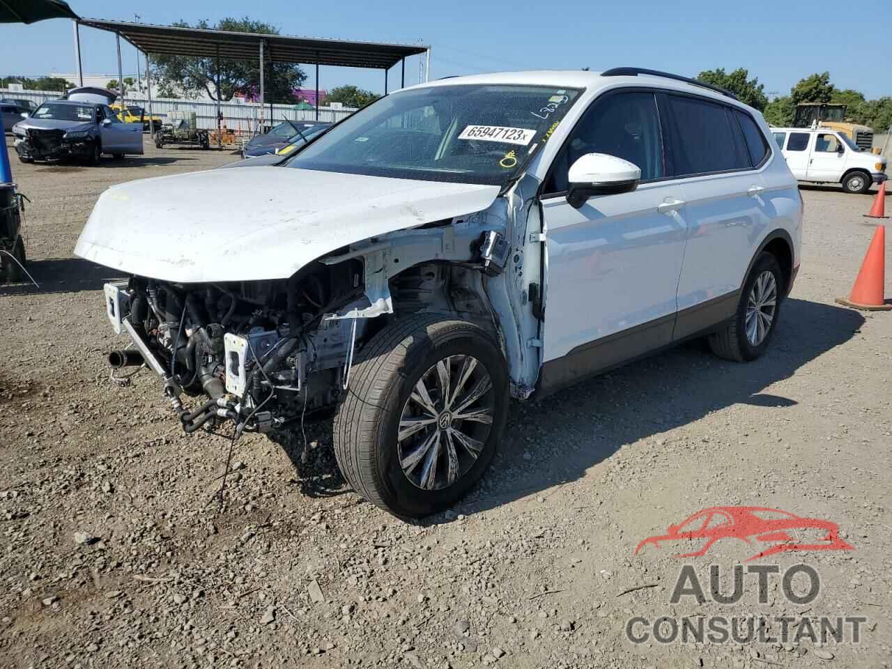 VOLKSWAGEN TIGUAN 2018 - 3VV1B7AX0JM104328