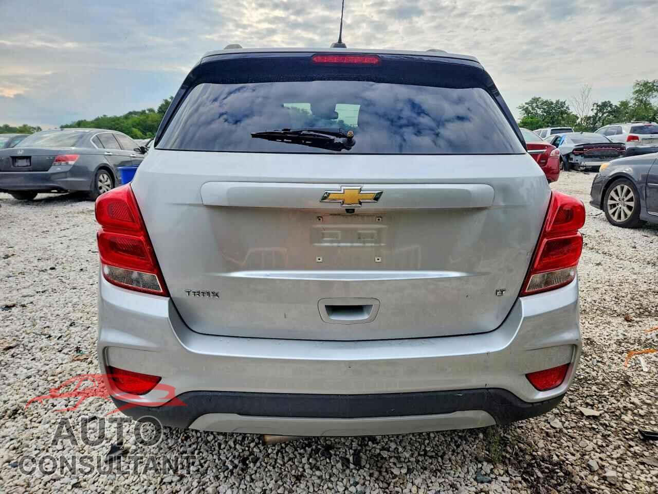 CHEVROLET TRAX 2019 - KL7CJLSB3KB857783