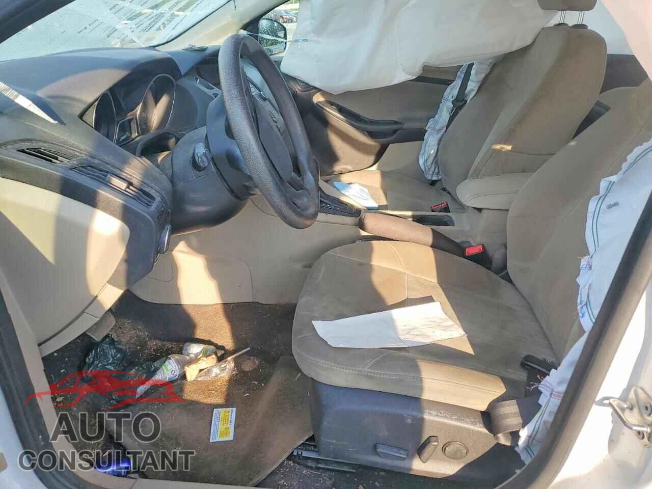 FORD FOCUS 2016 - 1FADP3F21GL393268
