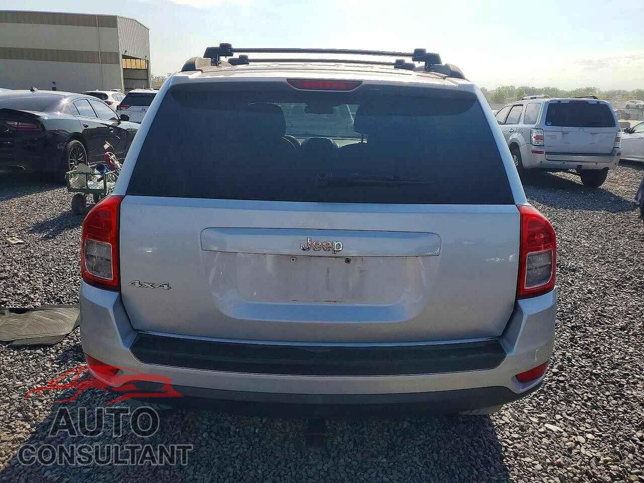 JEEP COMPASS 2012 - 1C4NJDBB7CD549068