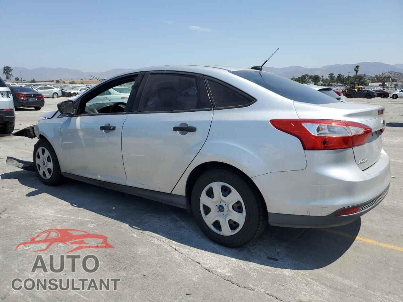 FORD FOCUS 2013 - 1FADP3E26DL235764