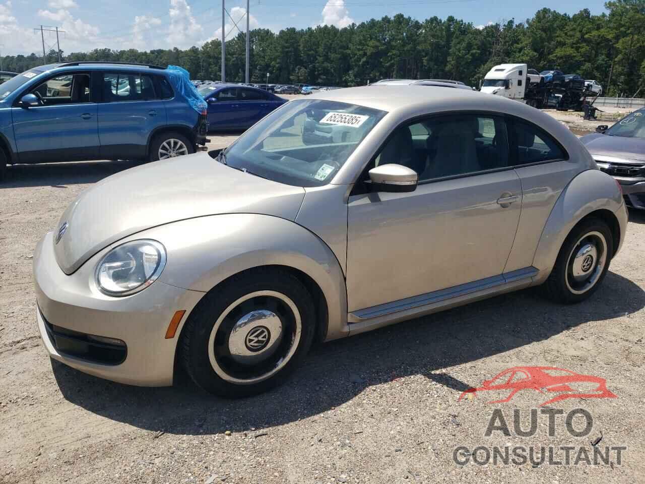 VOLKSWAGEN BEETLE 2012 - 3VWJX7AT9CM659548