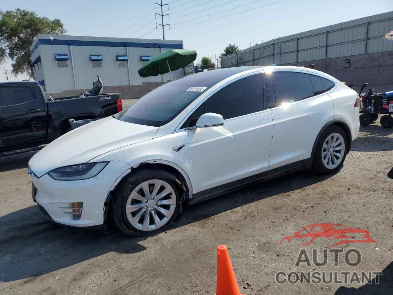 TESLA MODEL X 2017 - 5YJXCDE29HF076188