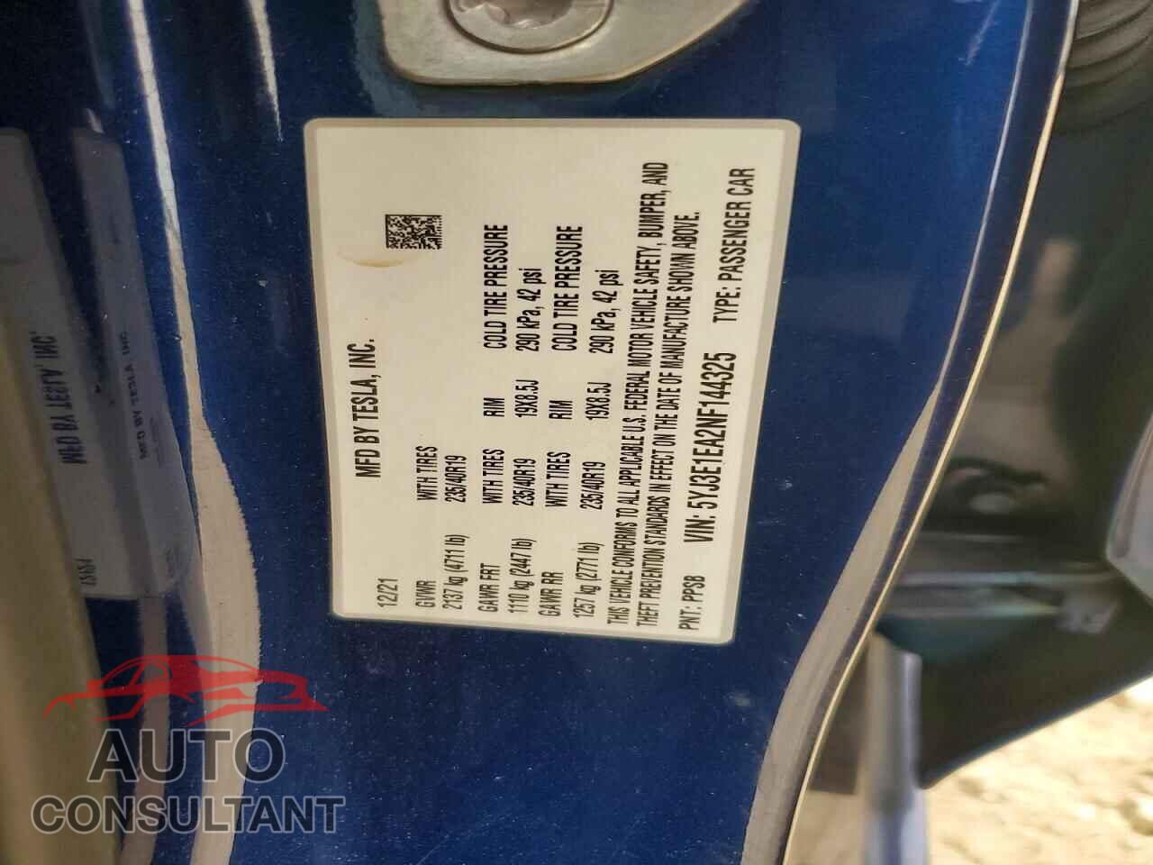TESLA MODEL 3 2022 - 5YJ3E1EA2NF144325