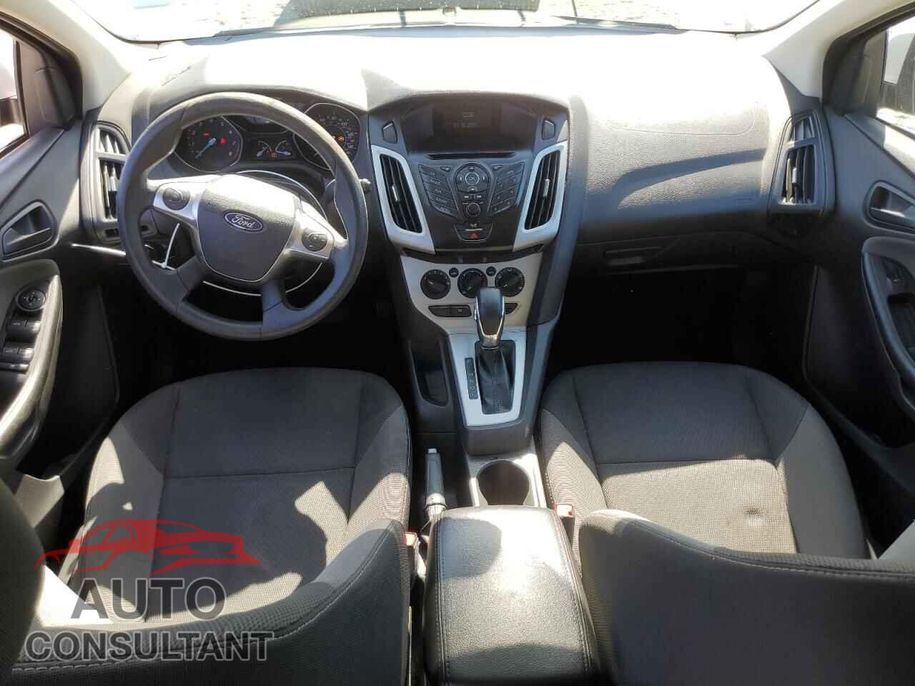 FORD FOCUS 2012 - 1FAHP3K23CL367045