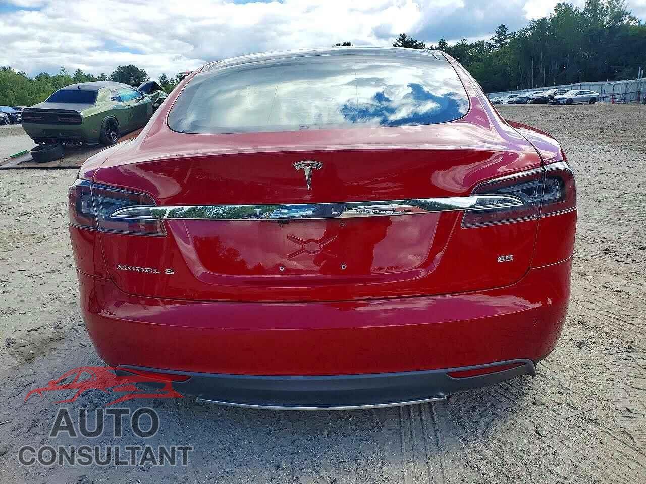 TESLA MODEL S 2013 - 5YJSA1CN3DFP09760