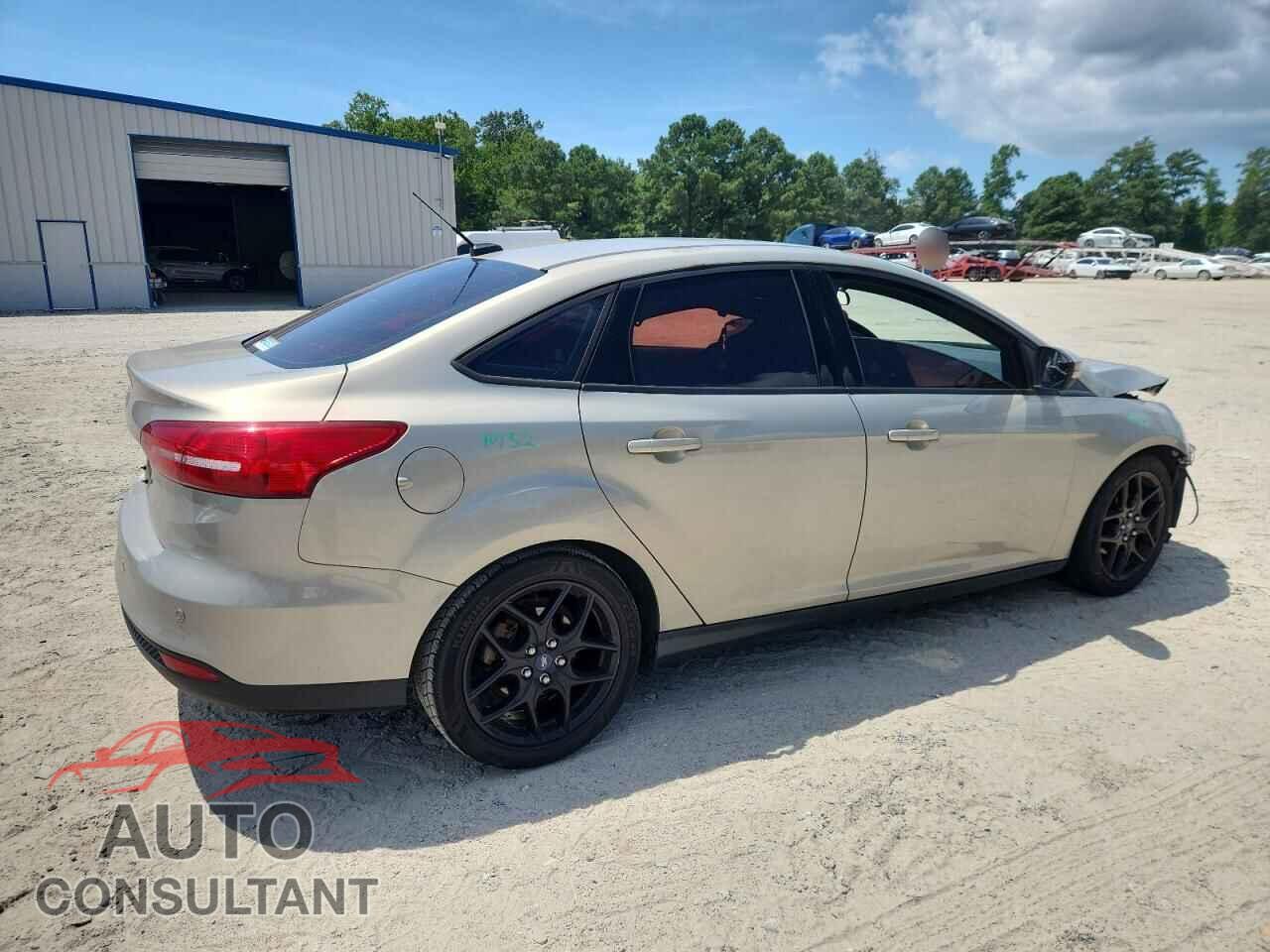 FORD FOCUS 2016 - 1FADP3F24GL201499
