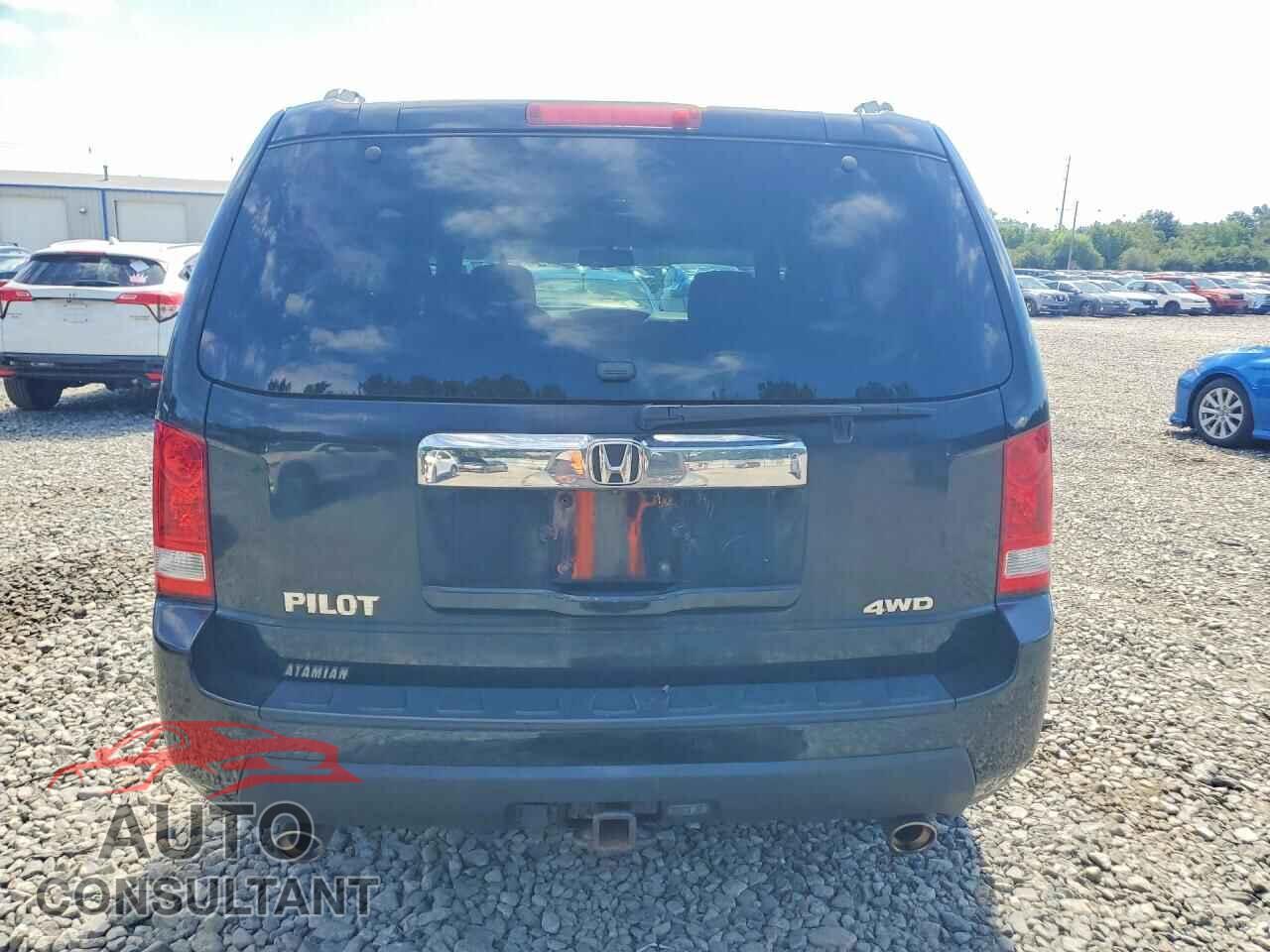 HONDA PILOT 2011 - 5FNYF4H63BB105878