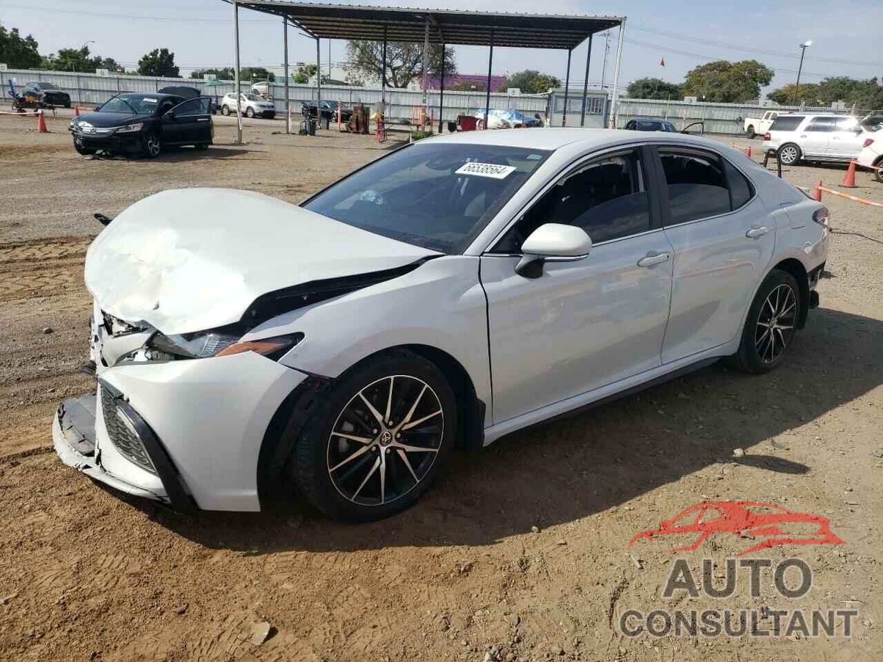 TOYOTA CAMRY 2022 - 4T1T11BKXNU060720