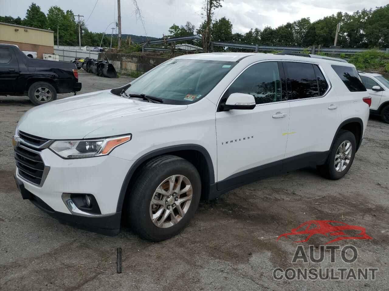 CHEVROLET TRAVERSE 2018 - 1GNEVGKW8JJ151351